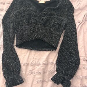 Altar'd State Gray Puff Sleeve Crop Blouse